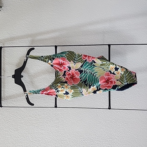 NWT Hurley Women's Swim Suit one-piece floral print Medium - Picture 3 of 6